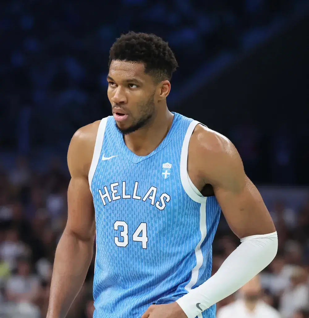 关于马赛内部会议纪要流出:赛前手感冰凉,欧篮联使命明确,球队文化再被提及的信息 关于马赛内部会议纪要流出:赛前手感冰凉,欧篮联使命明确,球队文化再被提及的信息